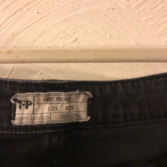 Free People Black Mid Rise Embroidered Jean - Picture 8 of 8